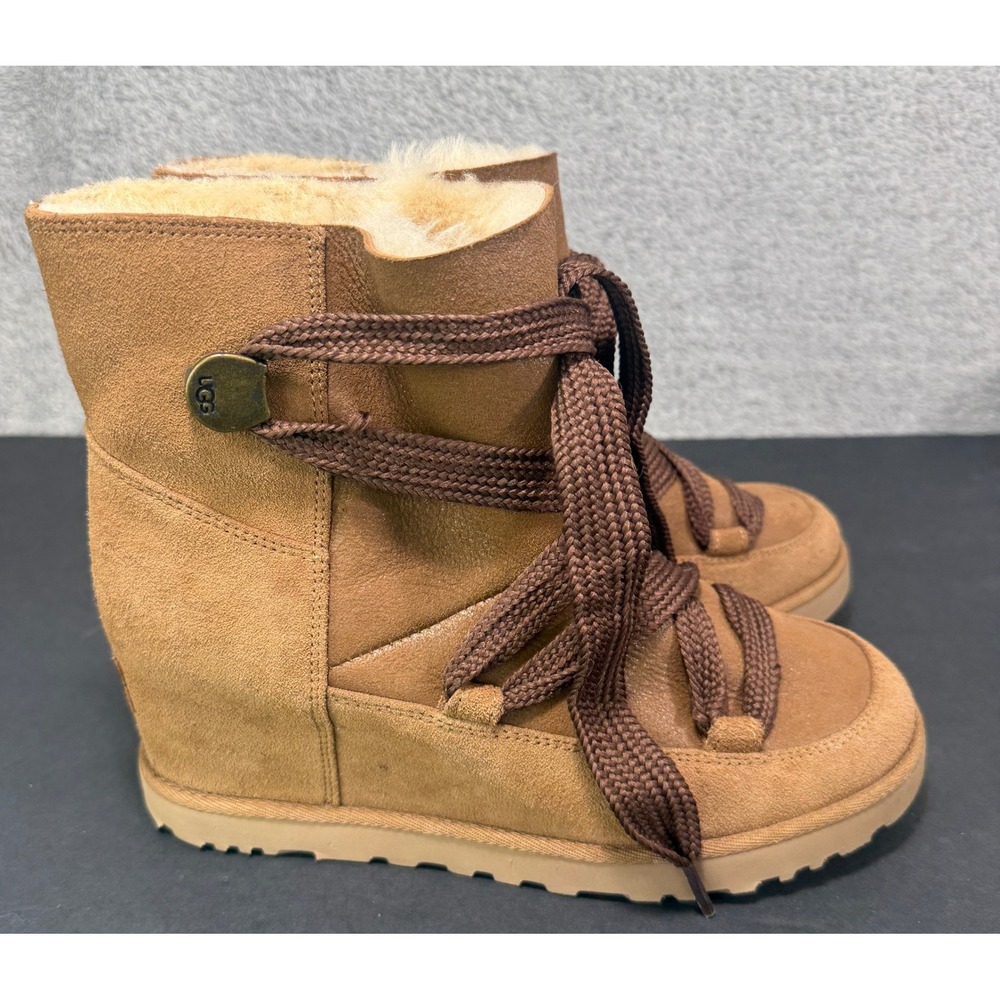 UGG Wedge Boots Women Sz 7.5 Chestnut Brown Suede Shearling Femme Lace Up Ankle
